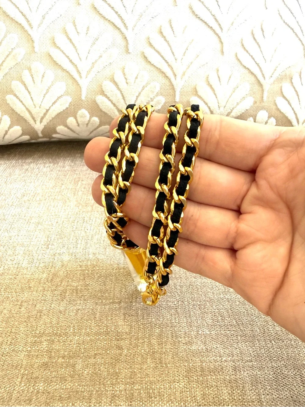 Authentic vintage Chanel No. 5 Perfume Bottle Necklace gold black chain